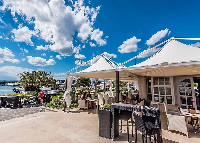 Floating Apartman Punat