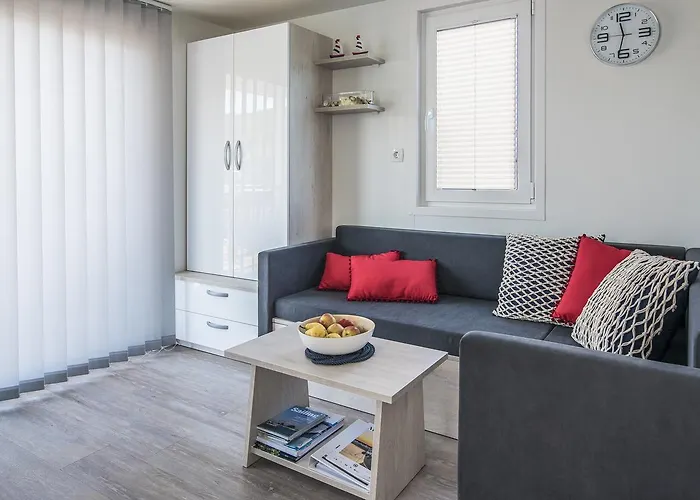Floating Apartman