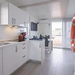 Floating Апартаменты *